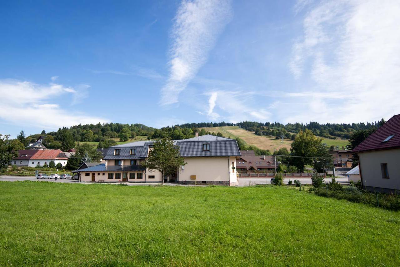Penzion Krahule Kremnica Exterior photo